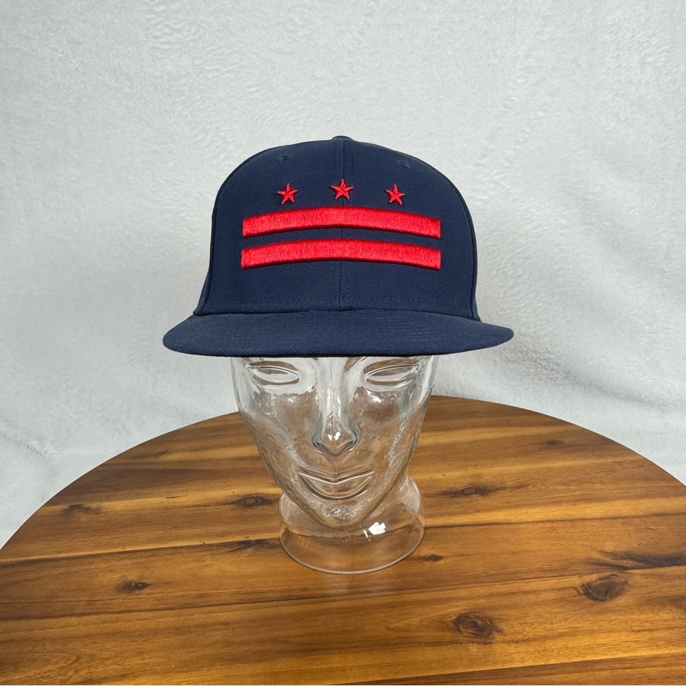 Fanatics Navy and Red Capitols Hockey Cap
